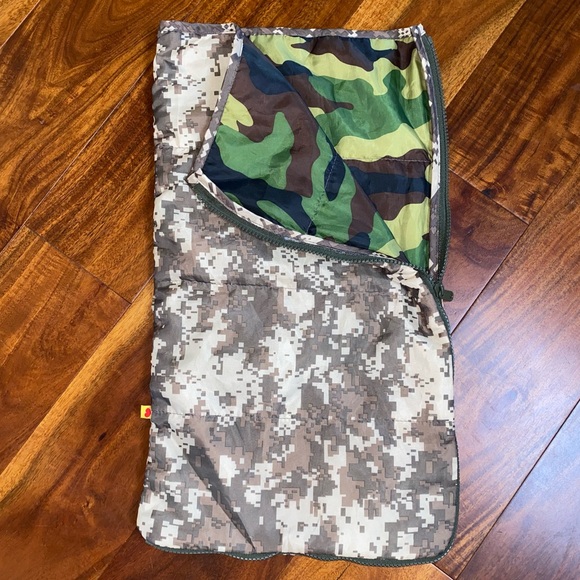 GUC Build-a-Bear Set of Camo Sleeping Bag and Tent with damaged support - Picture 7 of 16